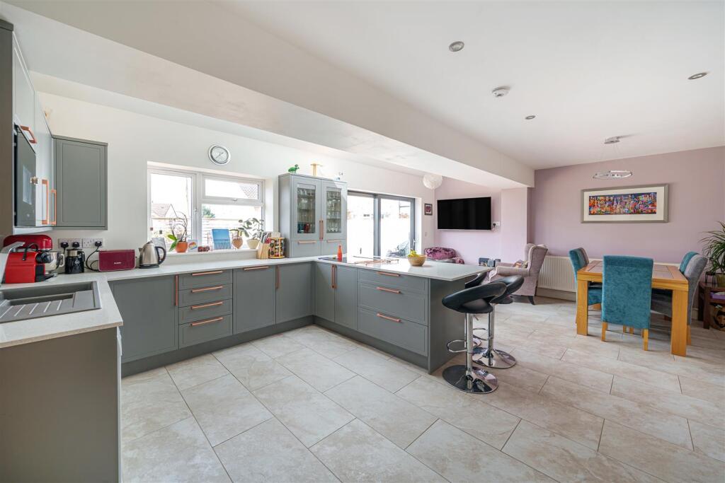 Additional image 20 of Langthorn Close, Frampton Cotterell