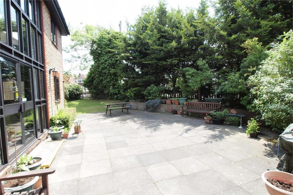 Additional image 10 of 5 Deer Park Way, West Wickham, BR4