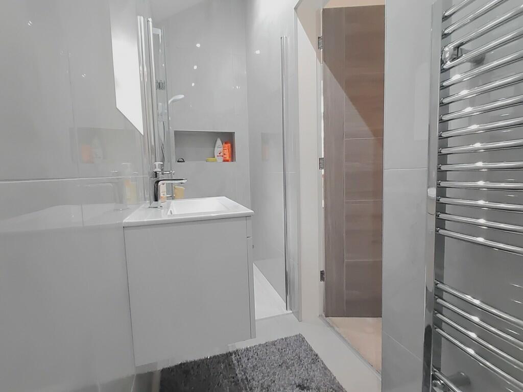 Additional image 30 of Low Lane, Clayton