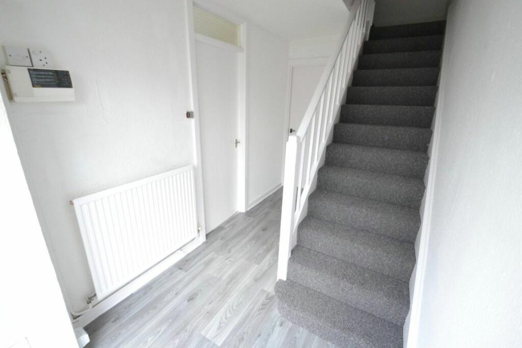 Additional image 10 of Westward Drive, Pill