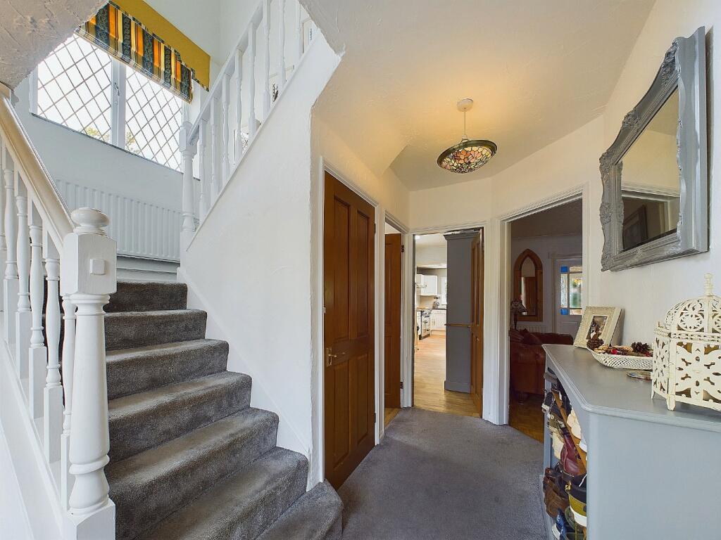 Additional image 22 of Marlings close