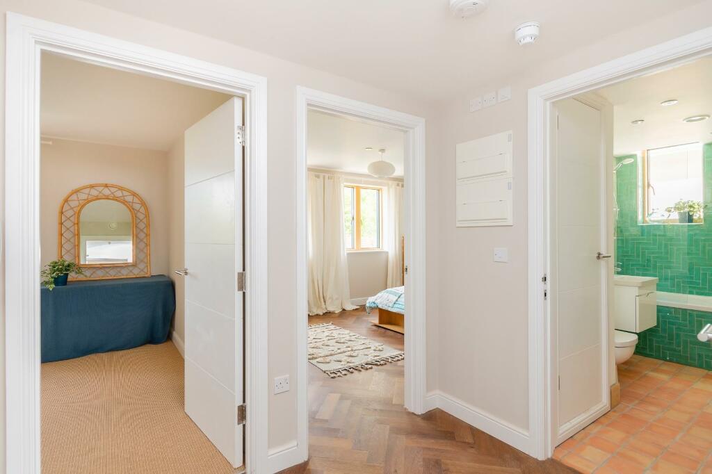 Additional image 13 of Water Lillies, Kings Weston