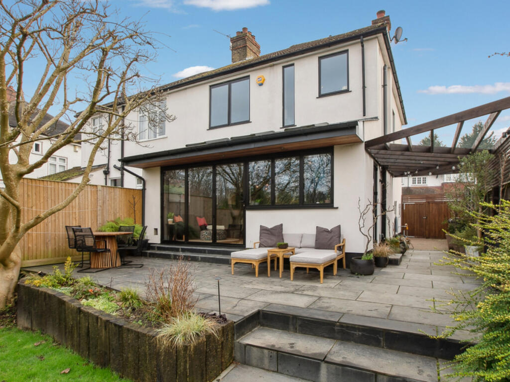 Additional image 8 of Warren Avenue, Bromley, BR1