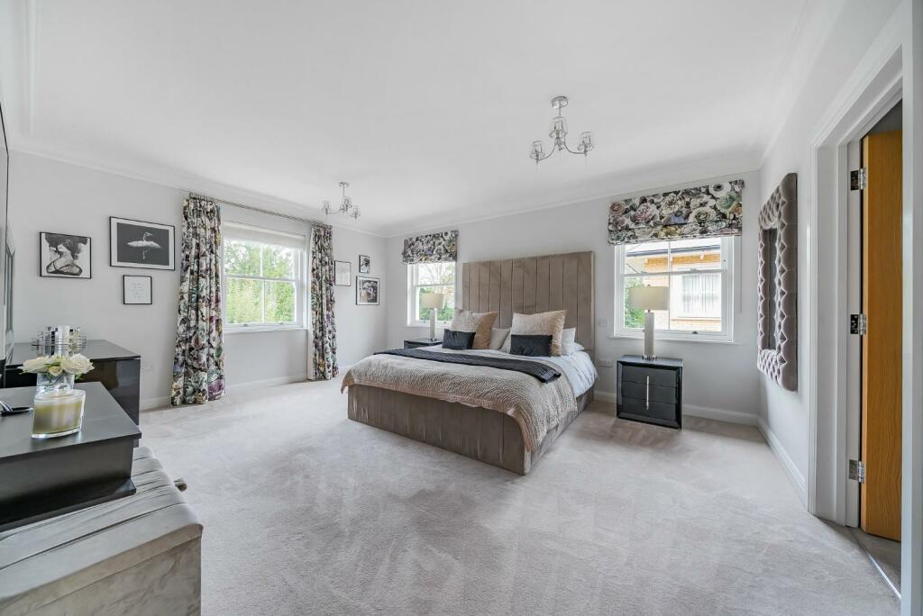 Additional image 13 of Oldfield Road, Bromley