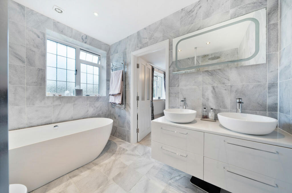 Additional image 23 of The Glen, Farnborough Park, Orpington, Kent, BR6