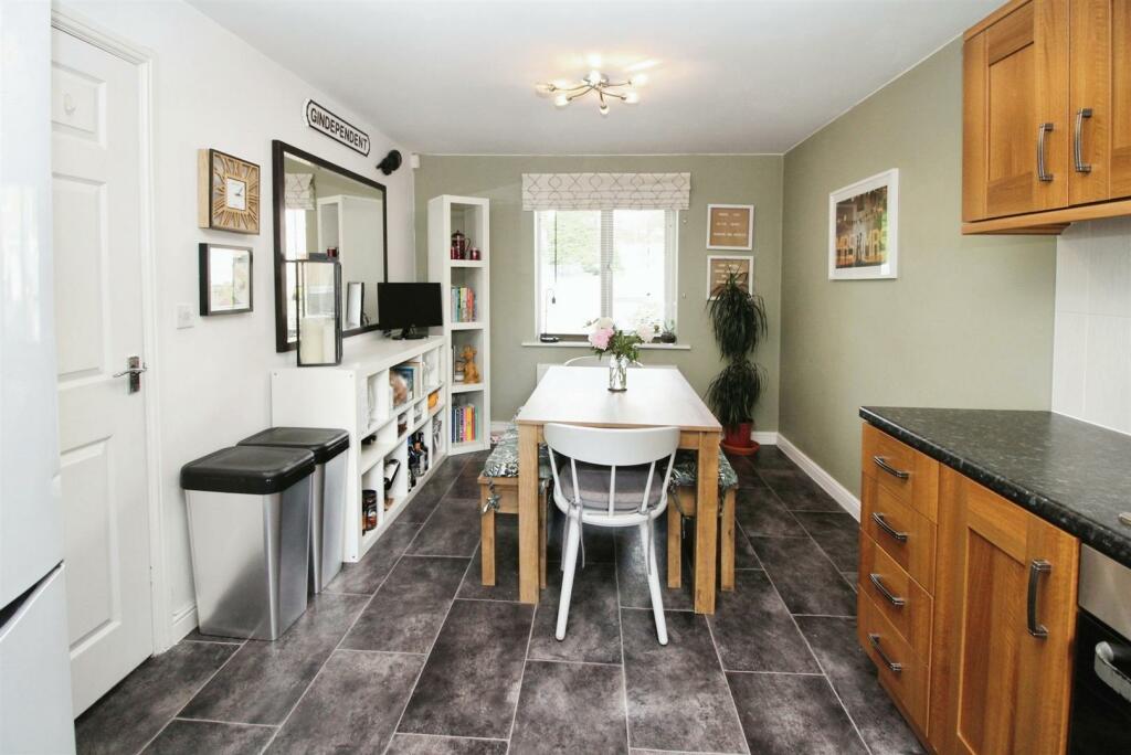 Additional image 10 of Oswin Gardens, Bradford, BD2 1DN