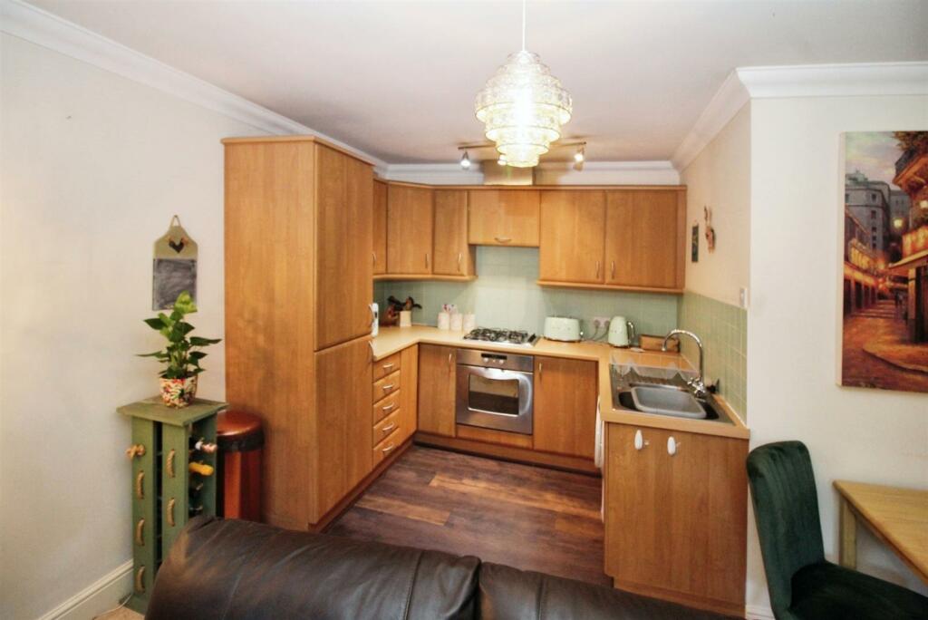 Additional image 7 of The Strone, Apperley Bridge, Bradford, BD10 0NZ