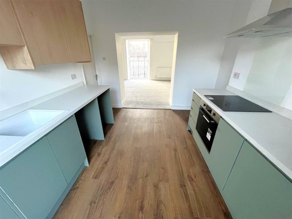 Additional image 5 of Wonderful Apartment with Views in Westbury-On-Trym, Bristol