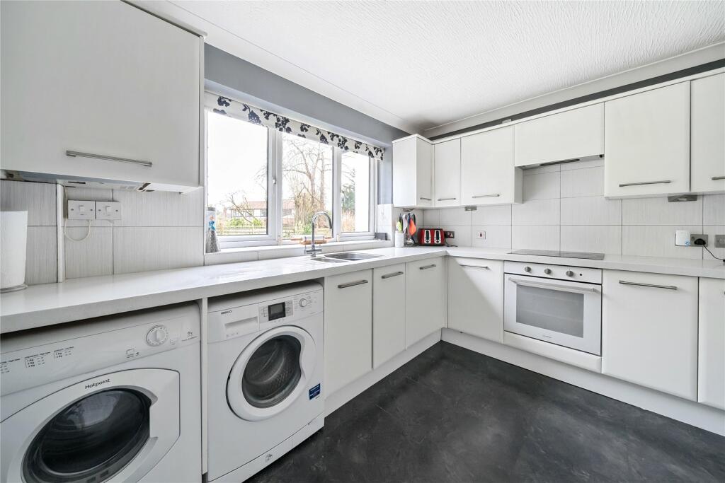 Additional image 15 of Kenley Close, Chislehurst