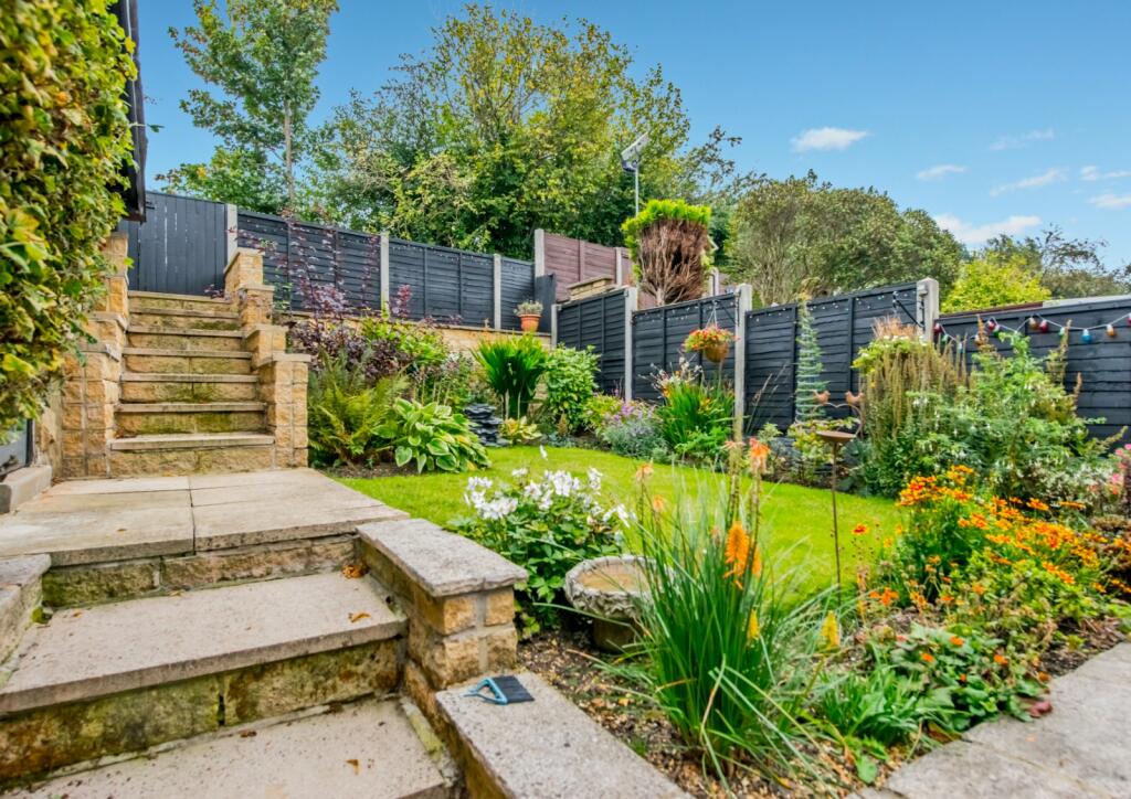 Additional image 21 of Bradford Road, Cleckheaton, BD19