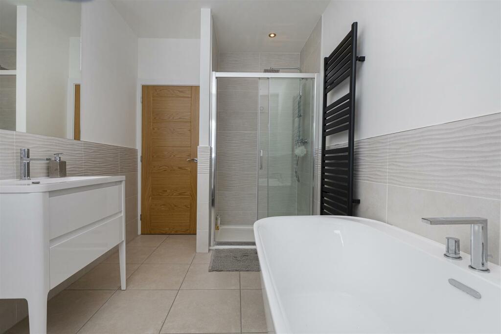 Additional image 39 of Snelsins Road, Cleckheaton