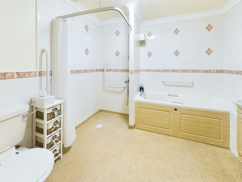 Additional image 6 of Beech Street, Bingley