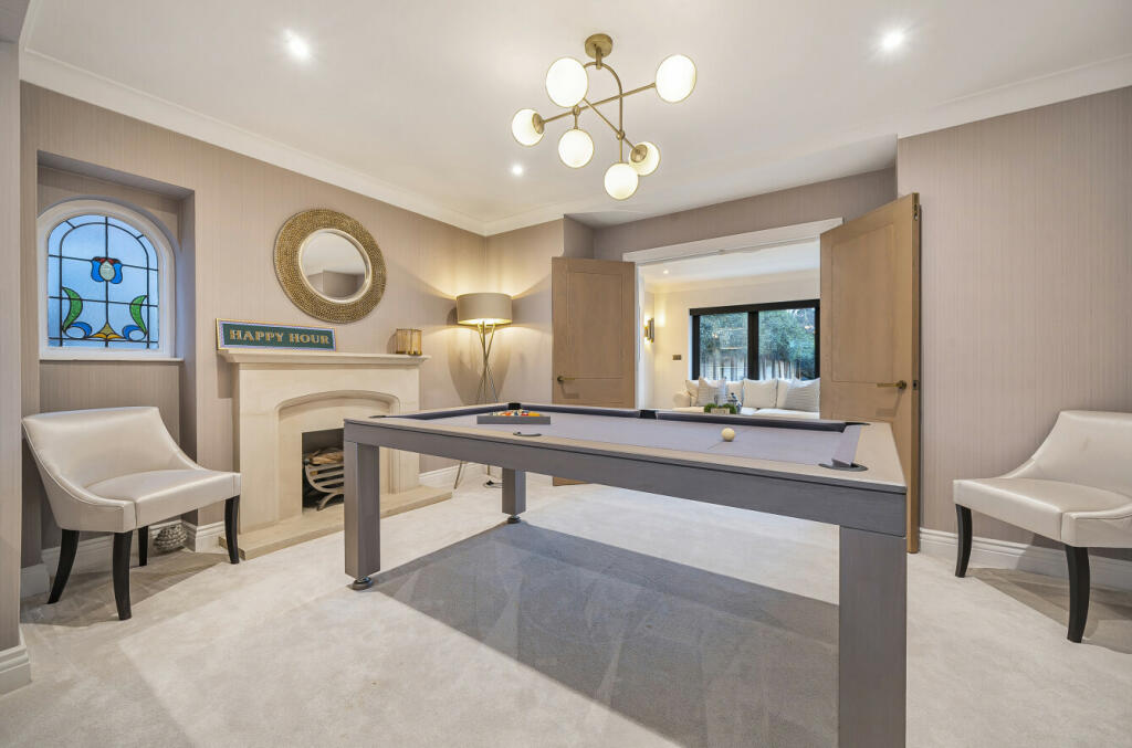 Additional image 8 of Sutherland Avenue, Petts Wood, BR5