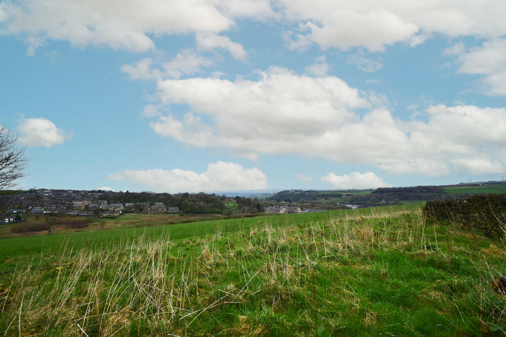 Additional image 21 of Denholme House Farm Drive, Denholme