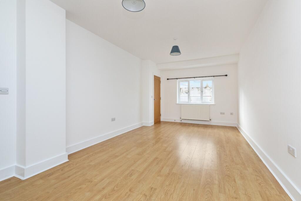 Additional image 2 of 4 Foundry Passage, Lewes, East Sussex, BN7 2FJ