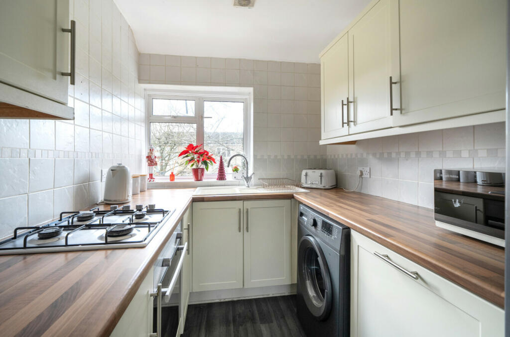 Additional image 5 of Meadow Close, Chislehurst, Kent, BR7