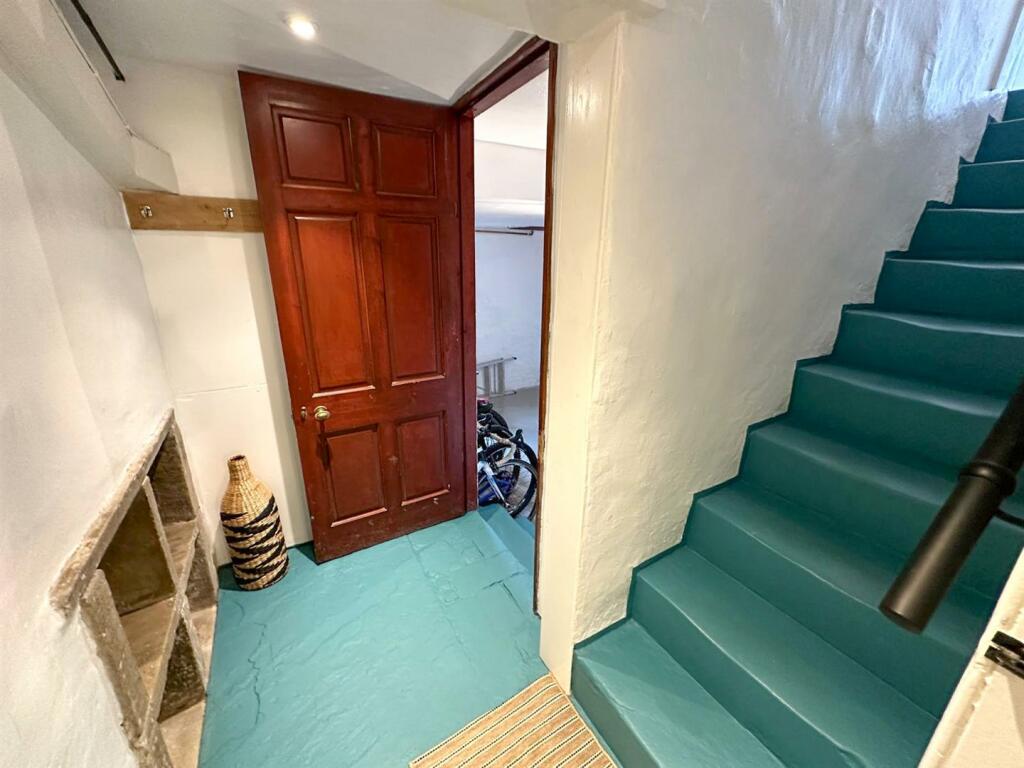 Additional image 37 of Acorn House, Pot Lane, Steeton,