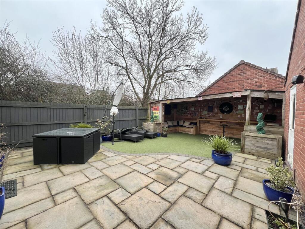 Additional image 2 of Wilson Gardens, West Wick - SOUTH/WEST GARDEN