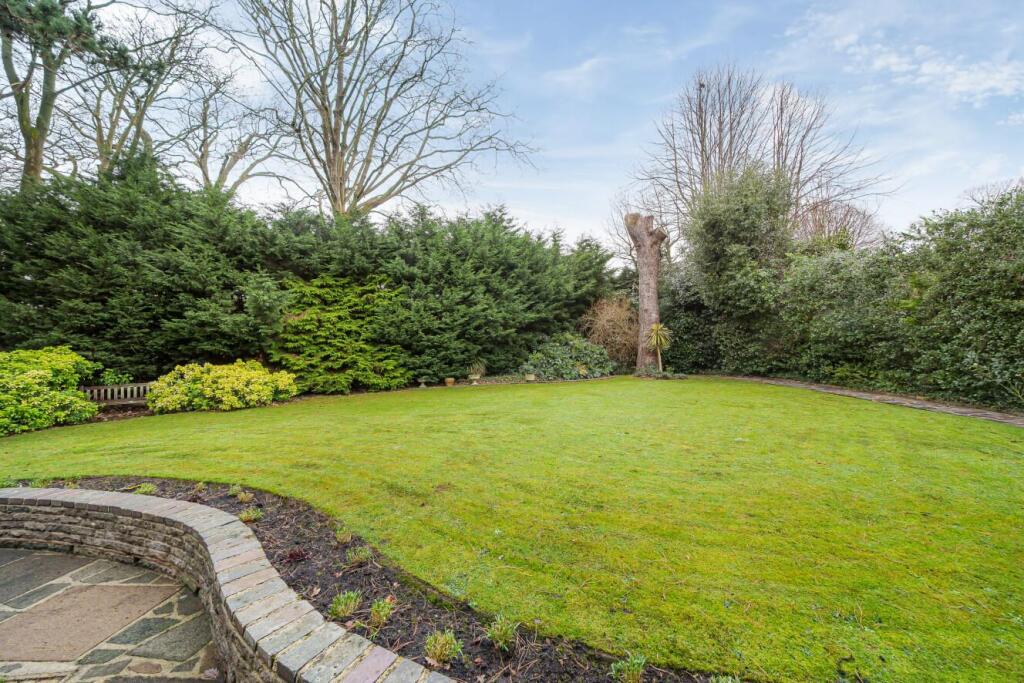 Additional image 2 of Spinney Oak, Bickley