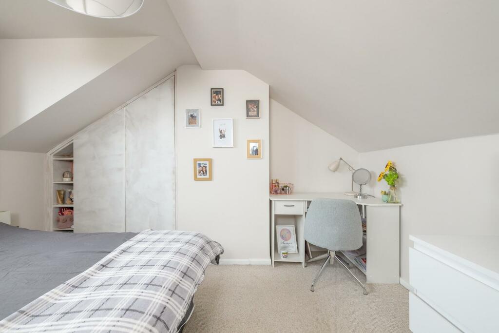 Additional image 16 of Bromley Heath Road, Downend