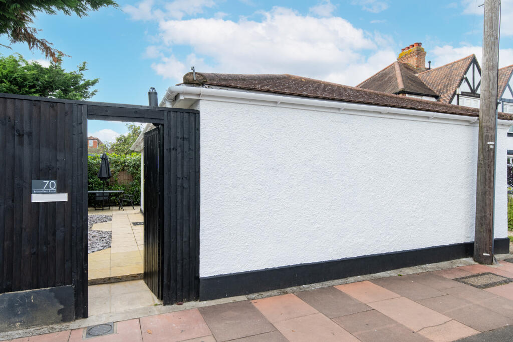 Additional image 3 of Broomfield Road, Beckenham, Kent