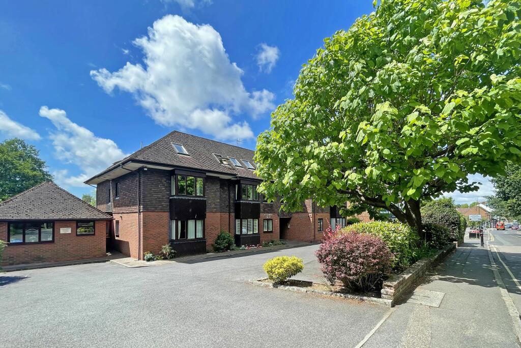 Fitzjohn Court, Hassocks, West Sussex, BN6 8QP