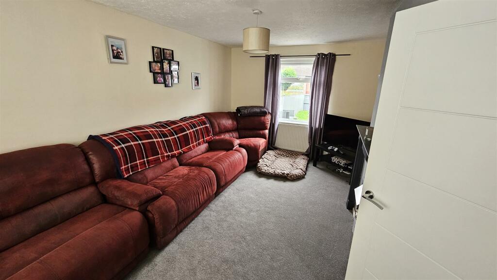 Additional image 3 of Glenwood Avenue, Baildon