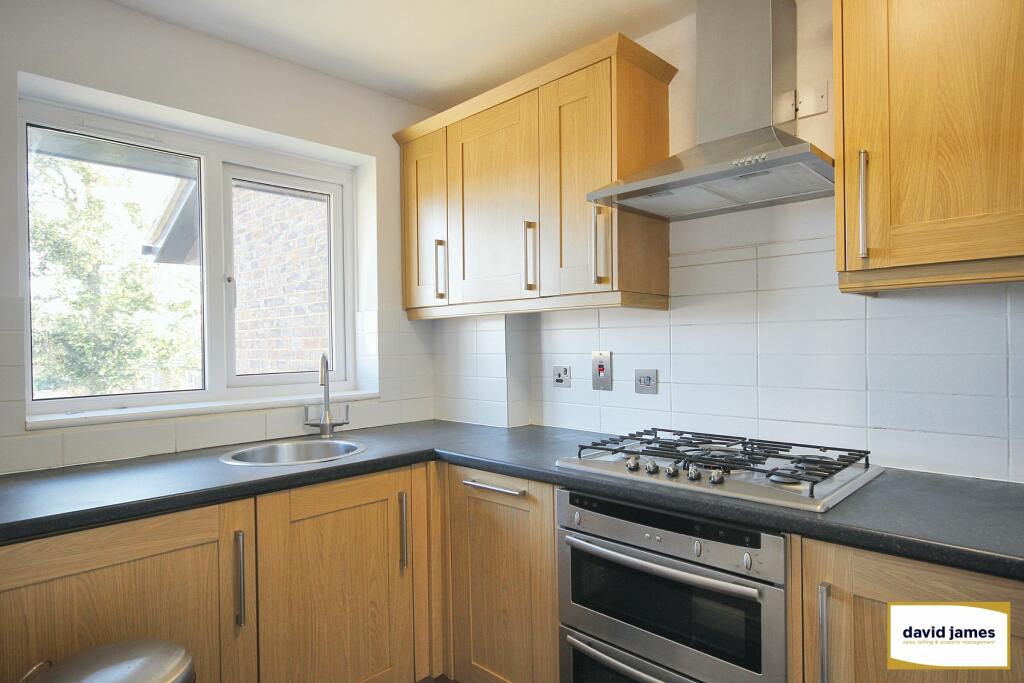 Kingsleigh Walk, Bromley