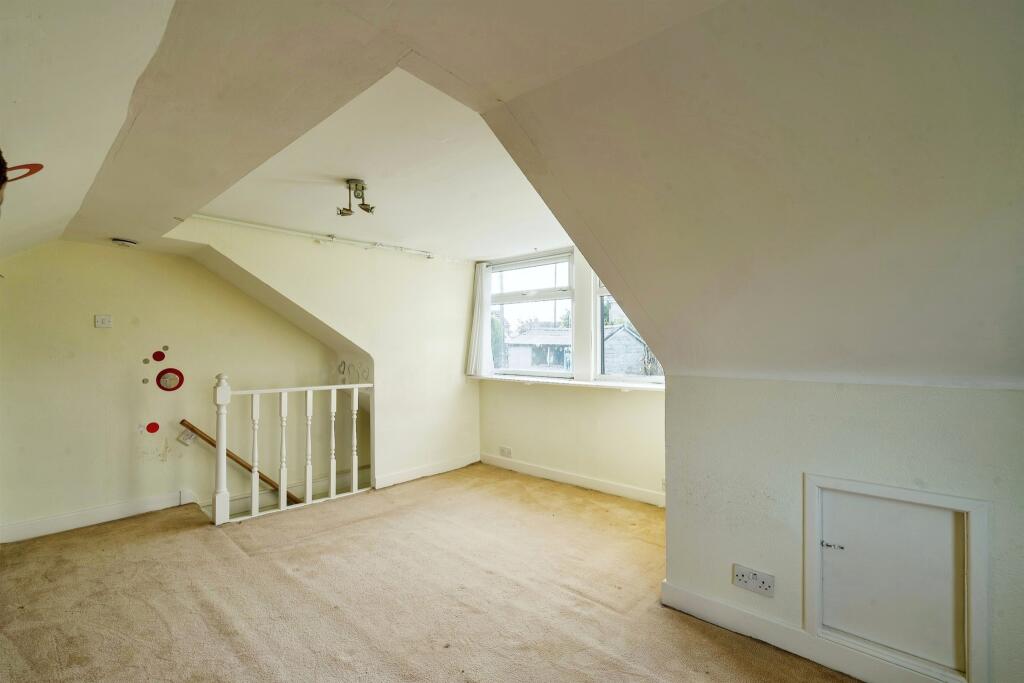 Additional image 11 of Back Lane, Queensbury, Bradford