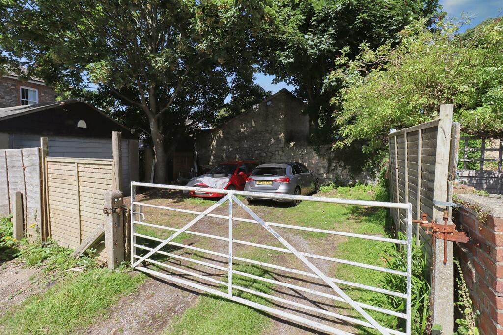 Additional image 12 of Prime location on Clevedon Seafront