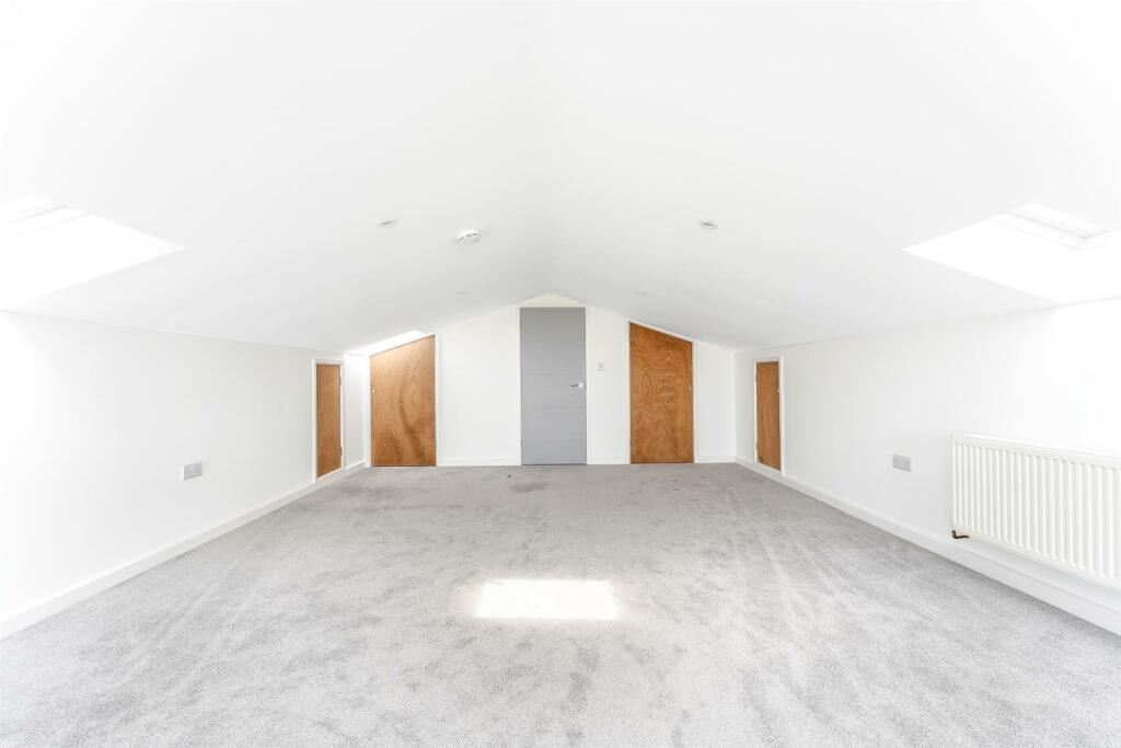 Additional image 28 of Hillside Road, Portishead