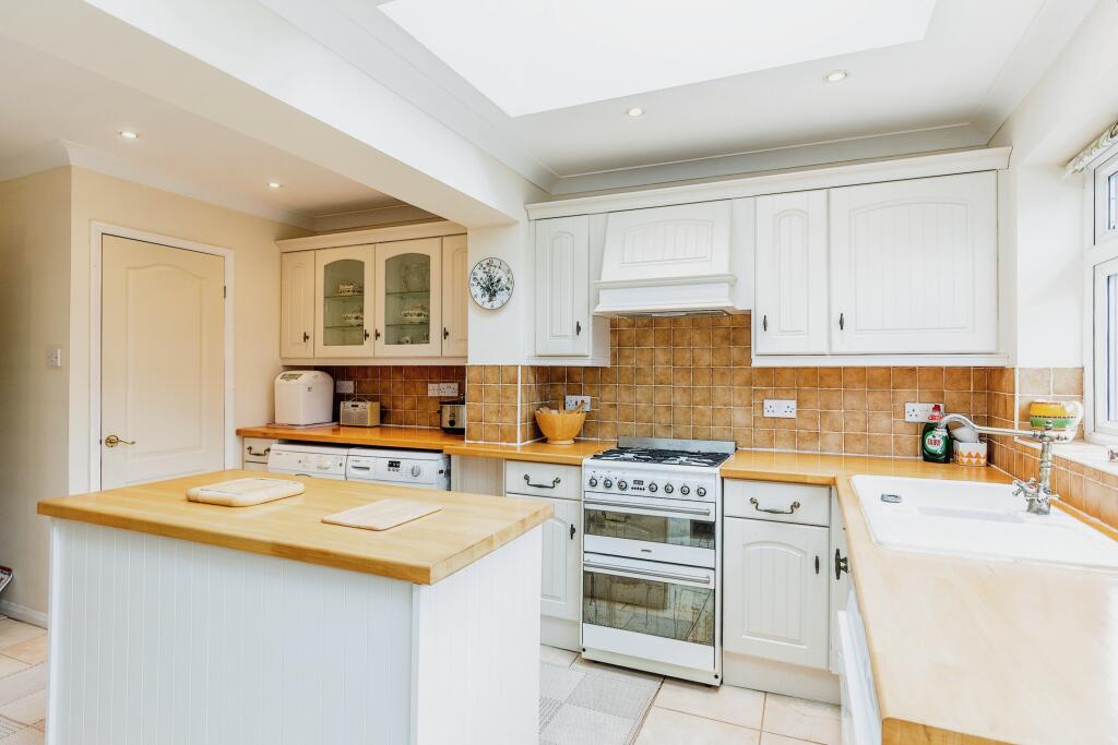 Additional image 5 of Clayton Close, Bristol, BS20