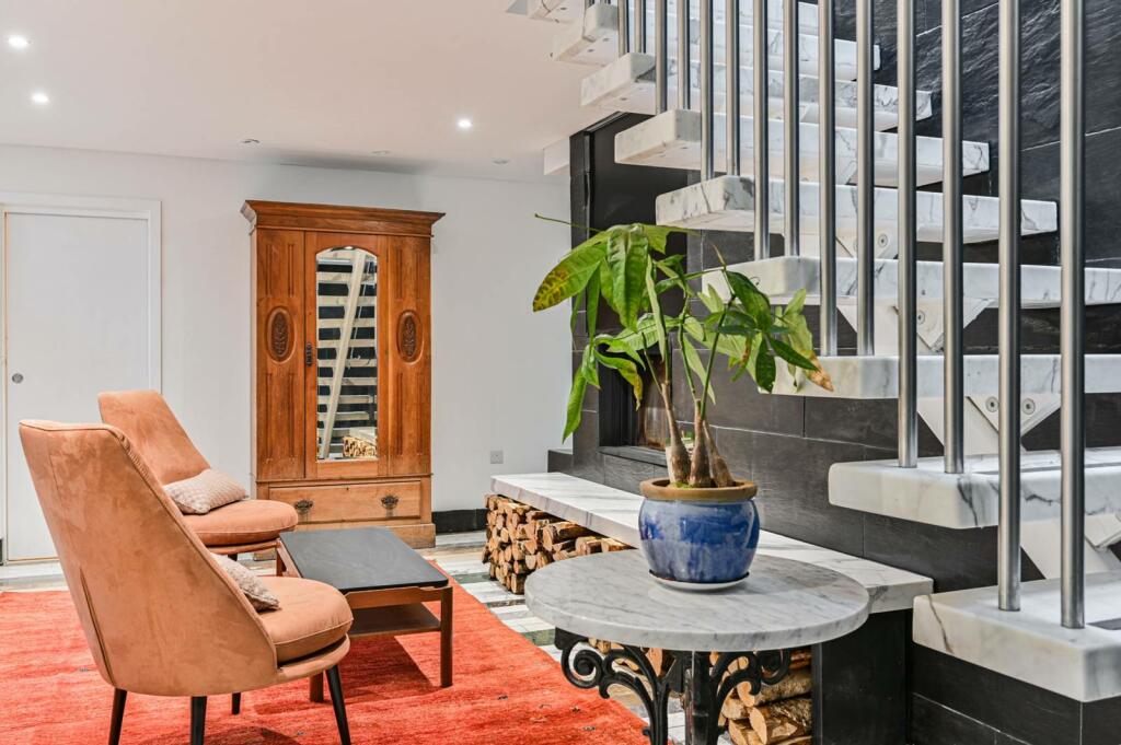 Additional image 5 of Grangewood Lane, Beckenham, BR3