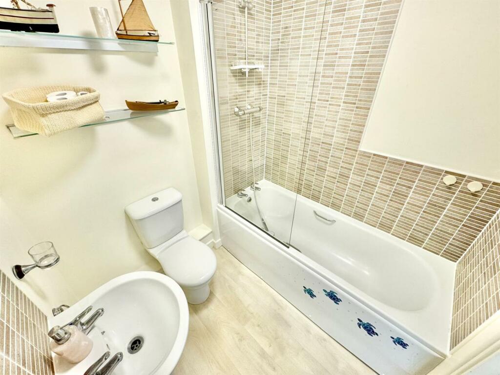 Additional image 12 of Kittiwake Drive, Portishead