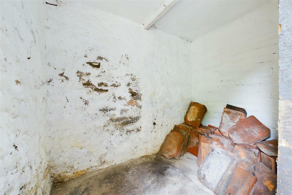 Additional image 22 of MODERNISATION | LARGE GARDEN | CLEVEDON