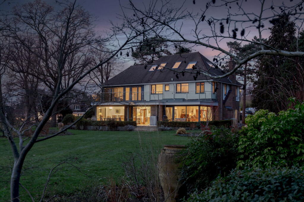 Additional image 45 of Barnfield Wood Close, Beckenham, BR3