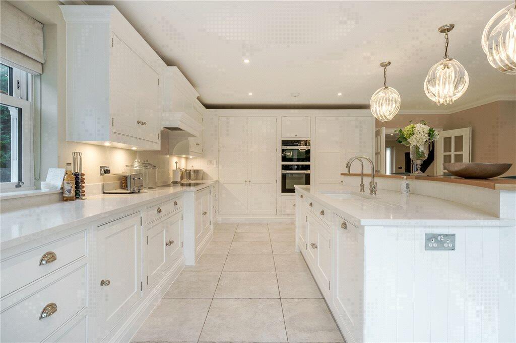 Additional image 8 of Plaistow Lane, Bromley