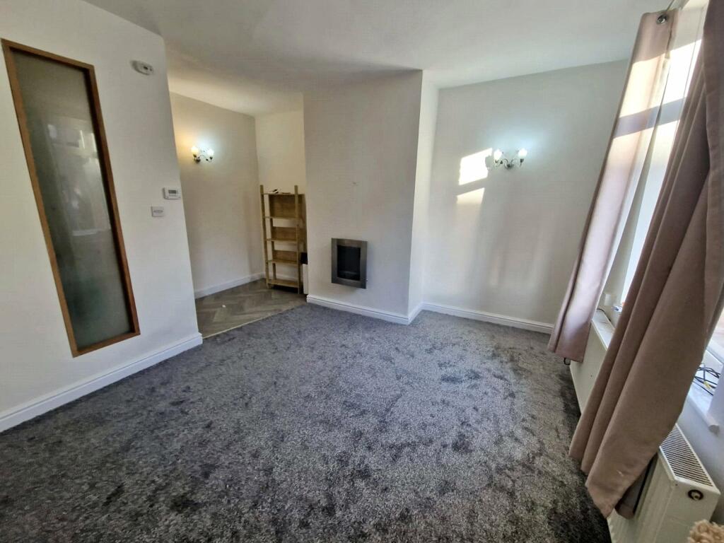 Additional image 3 of Naylors Buildings, Scholes, Cleckheaton, BD19