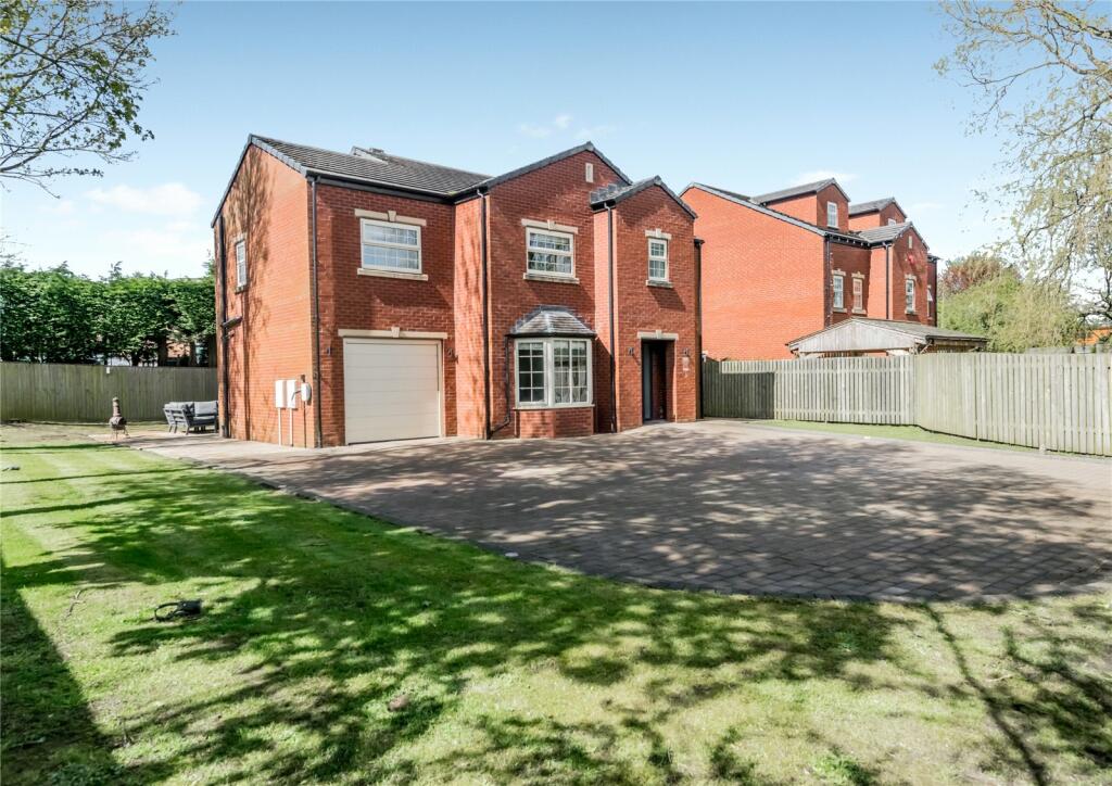 Additional image 18 of Willow Tree Gardens, Birkenshaw, Bradford, West Yorkshire, BD11