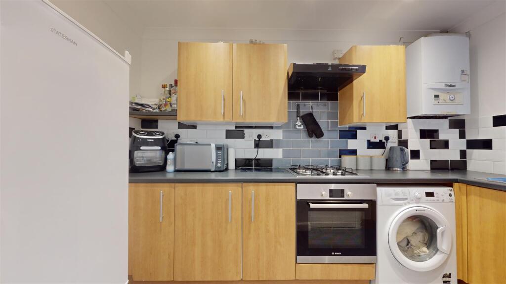 Additional image 7 of Quickthorn Close, Whitchurch