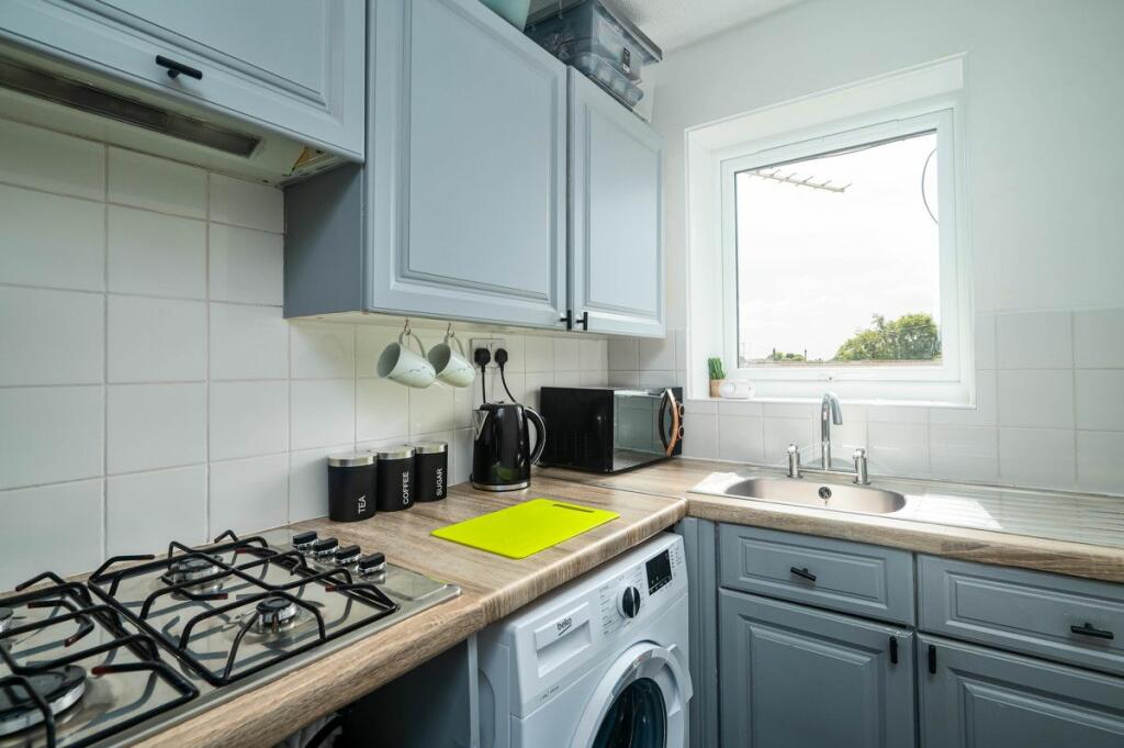 Additional image 8 of Adwalton Close, Drighlington