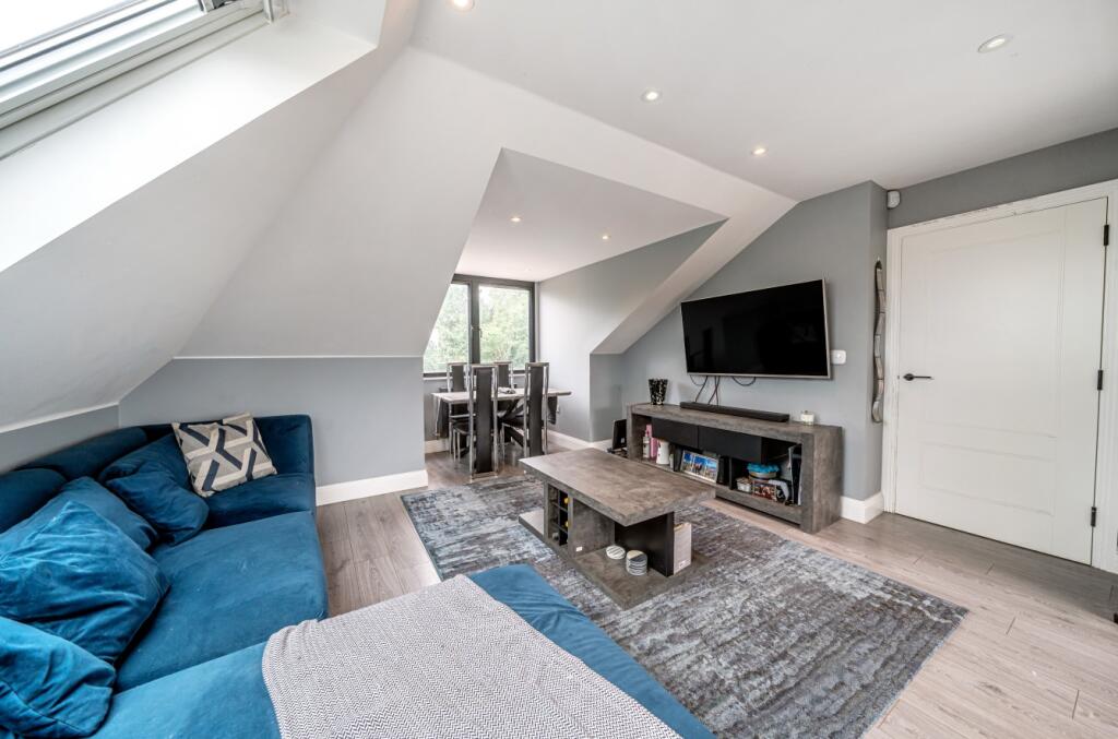 Additional image 4 of Elmers End Road, Beckenham