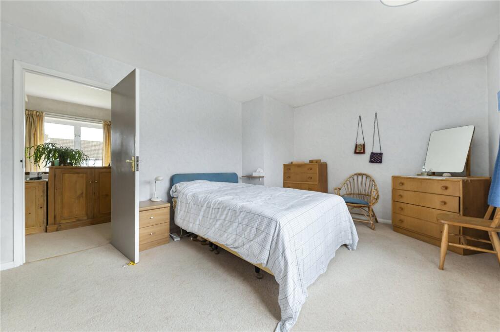 Additional image 12 of Hayes Wood Avenue, Bromley, BR2