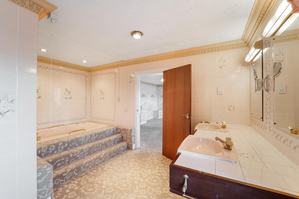 Additional image 24 of Elmsleigh Road, BS23