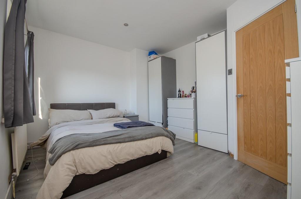 Additional image 11 of 1 Elmleigh Road, Mangotsfield, Bristol, BS16 9ES