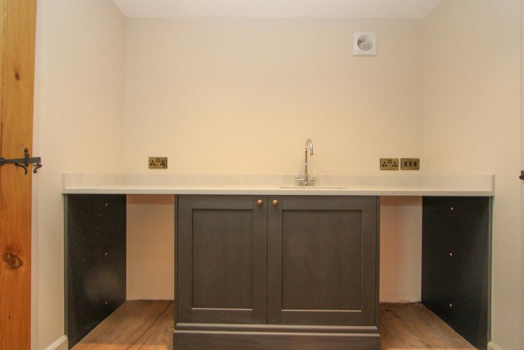 Additional image 10 of Mays Hill, Frampton Cotterell, BS36