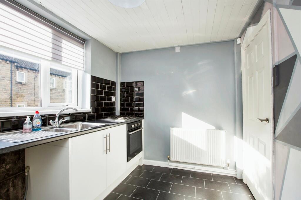 Additional image 5 of Longhouse Drive, Denholme, Bradford