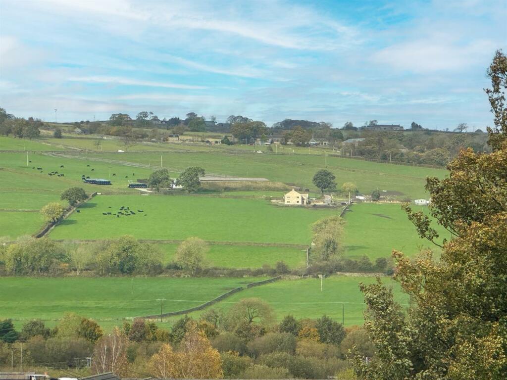 Additional image 25 of Acorn House, Pot Lane, Steeton,