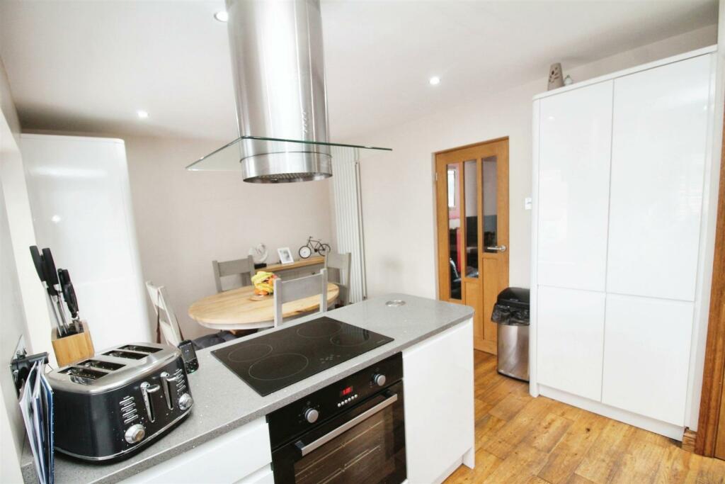Additional image 9 of Wrose View, Shipley, BD18 1AD