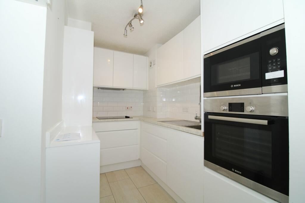 Additional image 4 of Deer Park Way, West Wickham, BR4